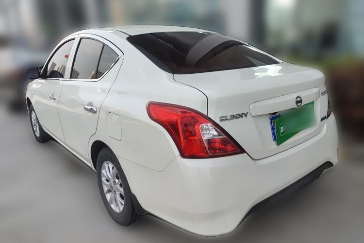 Used Nissan Sunny 2015 1.5XE Manual Comfort Edition Rear Left 45 Deg