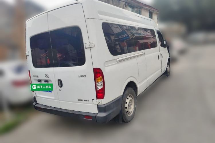 Used SAIC MAXUS Xintu V80 2019 2.5T Classic Edition AMT Aoyuntong Facelifted Long Wheelbase Mid-Height 7-Seater
