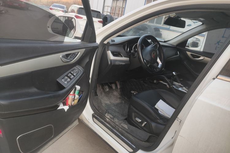 Used Zotye SR7 2016 1.5T Manual Cube Heart Edition China V Standard
