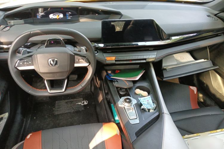 Used CHANGAN UNI-V 2023 1.5T Prestige Model