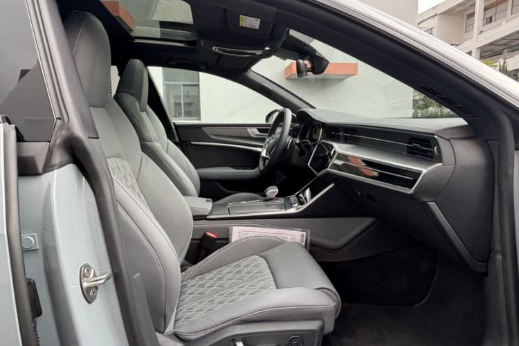 Used Audi A7L 2024 55 TFSI quattro RS Performance Edition
