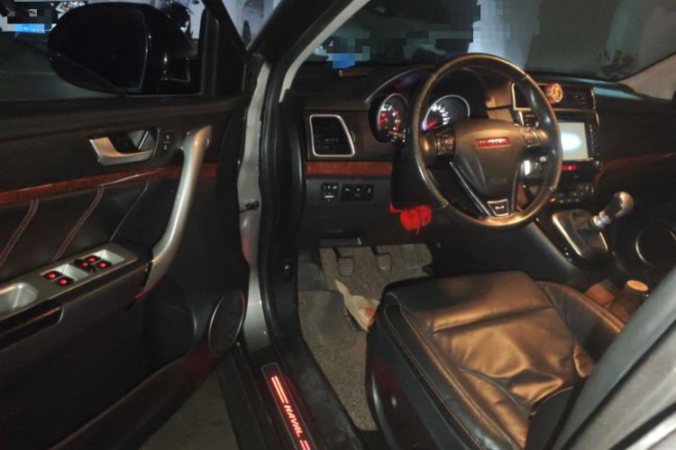 Used Haval H6 2015 Sport Edition 1.5T Manual Two-Wheel Drive Elite Model