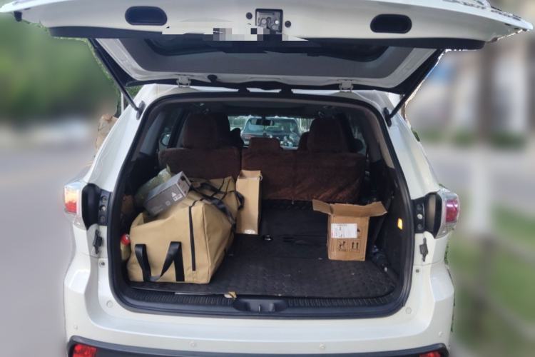 Used Toyota Highlander 2015 2.0T Four-Wheel Drive Luxury Edition 7-Seater
