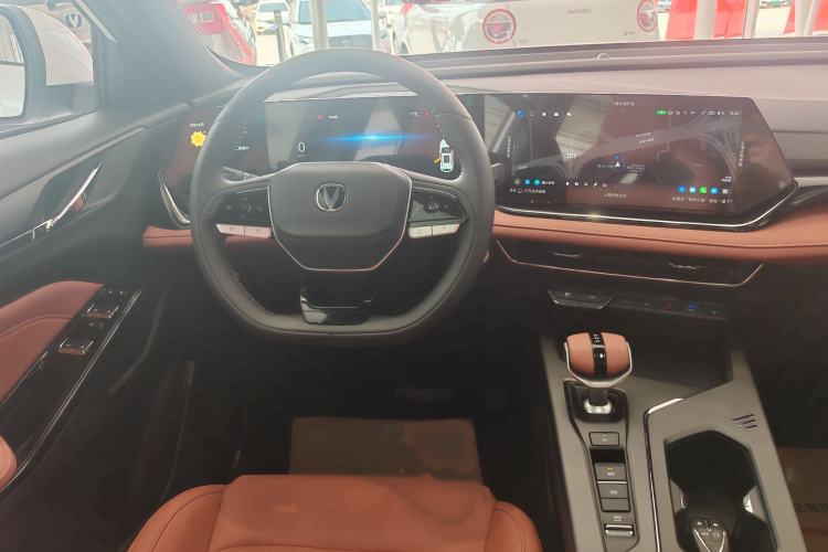 Used CHANGAN X5 PLUS 2026 Model, Second Generation, 1.5T Transcendence PRO
