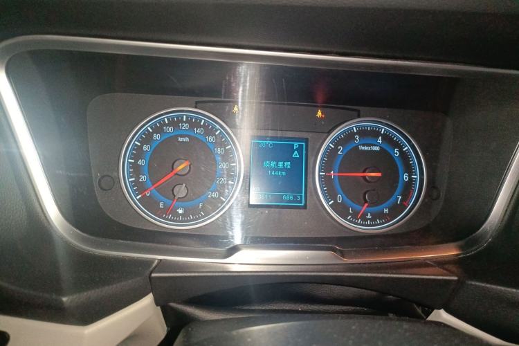 Used Huasong 7 2015 2.0T Automatic Comfort Model
