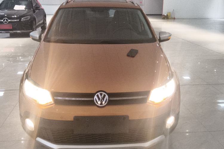 Used Volkswagen Polo 2014 1.6L Cross Polo Automatic