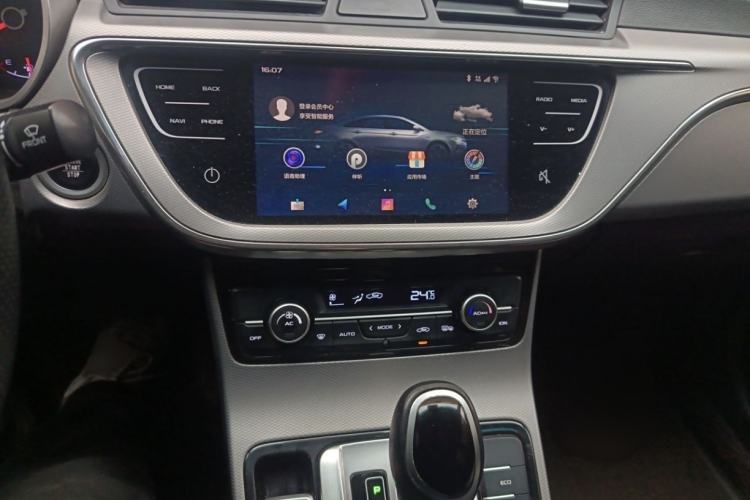 Used Geely Auto Emgrand GL 2018 1.8L DCT Elite Smart Connectivity Version
