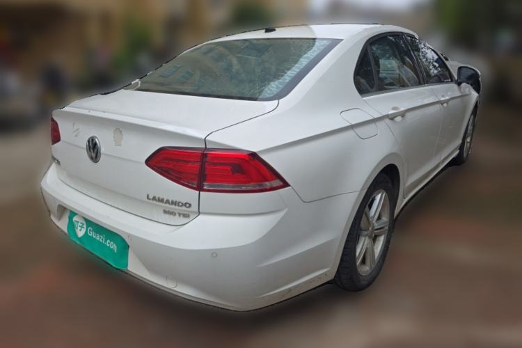 Used Volkswagen Lamando 2017 280TSI DSG Comfort Edition Rear Right 45 Deg