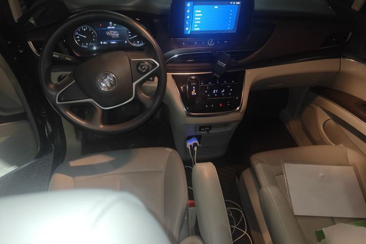 Used Buick GL8 2021 Land Cruiser Executive Class 652T Comfort Model
