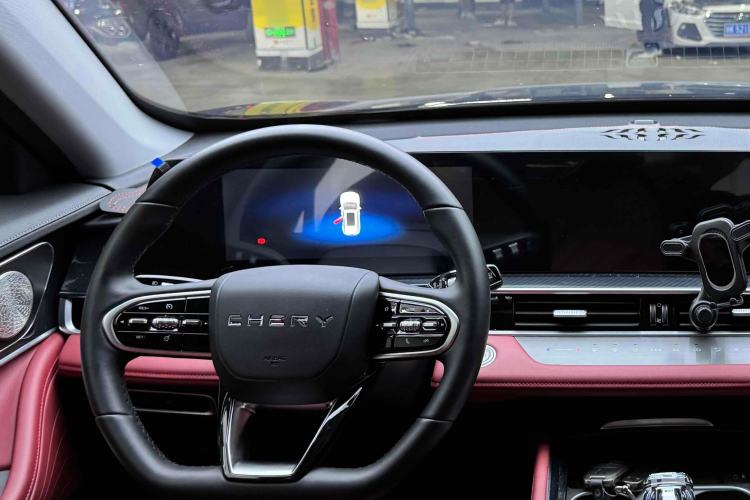 Used Chery Tiggo 7 PLUS 2023 Champion Edition 1.5 TCI CVT Luxury Model
