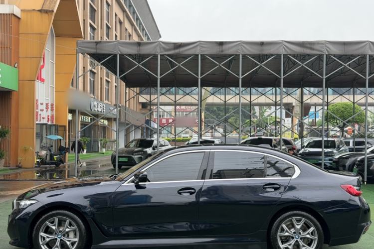 Used BMW i3 2022 eDrive 35 L Exterior 5