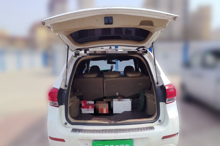 Used Haval H6 2011 2.0L Manual Two-Wheel Drive Urban Version
