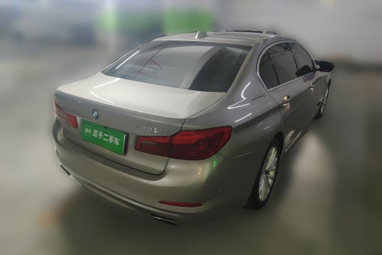 Used BMW 5 Series 2020 525Li Luxury Package
