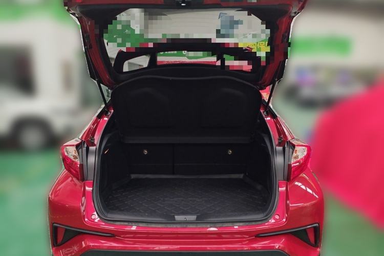 Used Toyota C-HR 2021 2.0L Comfort Edition Trunk