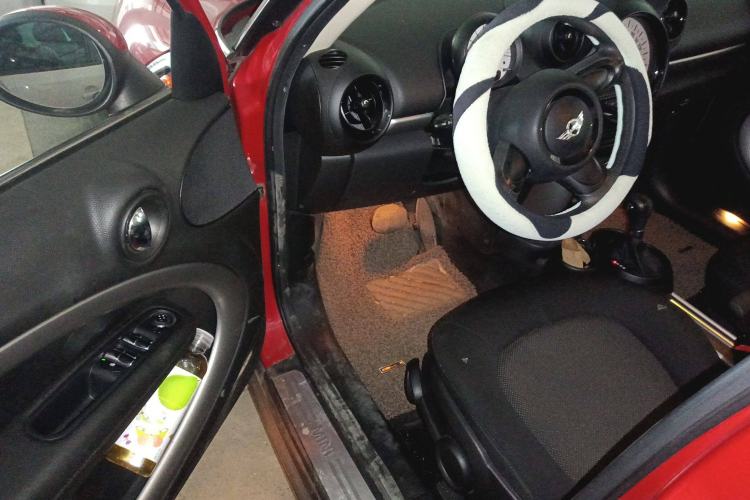 Used MINI Countryman 2011 1.6L ONE Driver Seat