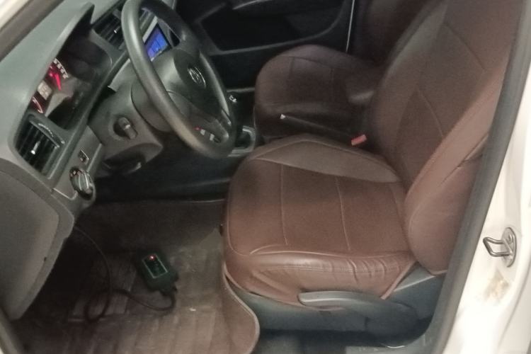 Used Volkswagen Lavida 2013 Revised Classic 1.6L Manual Fashion Edition Left Front Seat