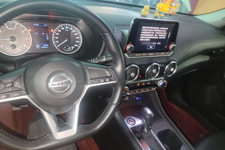 Used Nissan Sylphy 2020 1.6L XL CVT Smart Enjoyment Edition Center Console