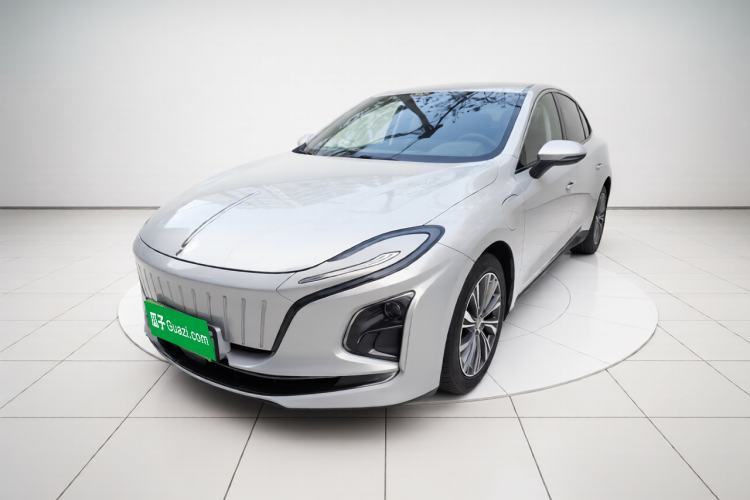 Used Hongqi E-QM5 2022 431 km Charge & Enjoy Edition