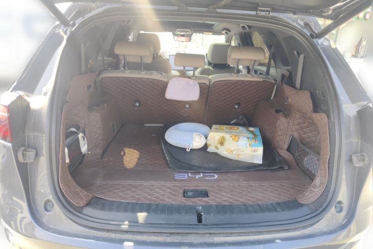 Used BYD Tang New Energy 2024 DM-i Glory Edition 112KM Prestige Model