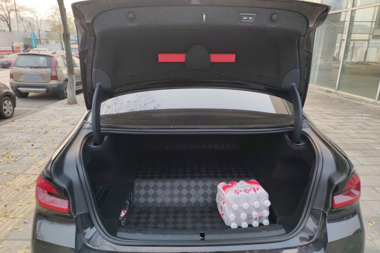 Used BMW 5 Series New Energy 2022 535Le Pioneer Edition M Sport Package
