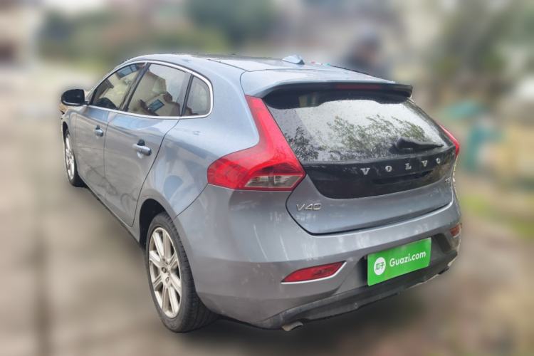 Used Volvo V40 2017 T3 Zhiya Edition Rear Left 45 Deg