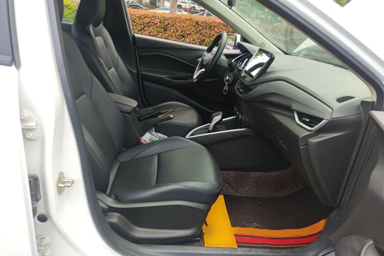 Used Chevrolet Cavalier 2021 325T Automatic Enjoyment Edition Right Front Seat