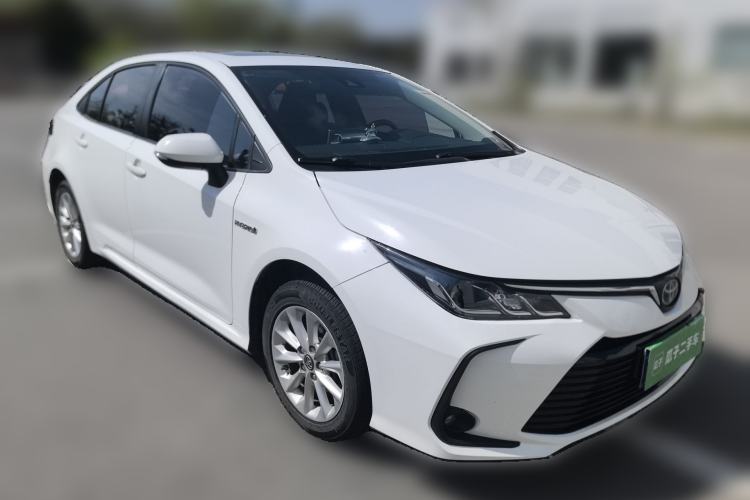 Used Toyota Corolla 2021 Dual-Motor 1.8L E-CVT Elite Edition Front Right 45 Deg