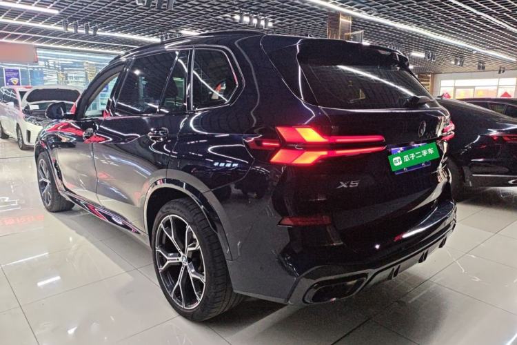 Used BMW X5 2023 xDrive 30Li Luxury M Sport Night Edition Package