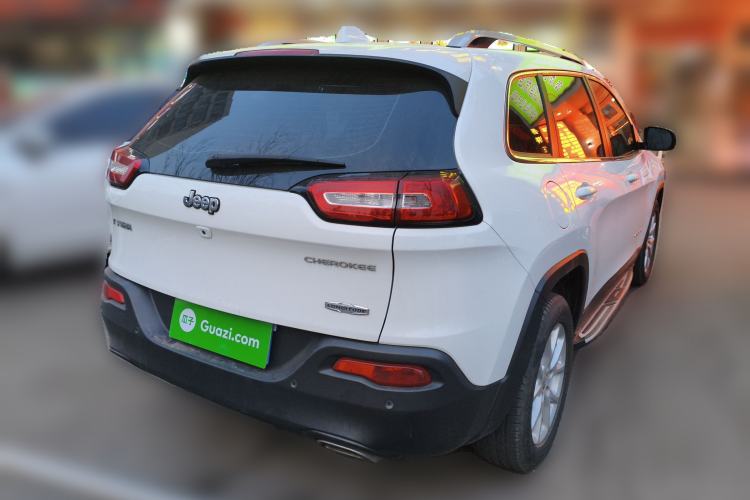 Used Jeep Cherokee 2016 2.4L Leading Smart Version