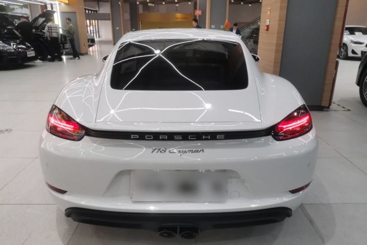 Used Porsche 718 2022 Cayman 2.0T
