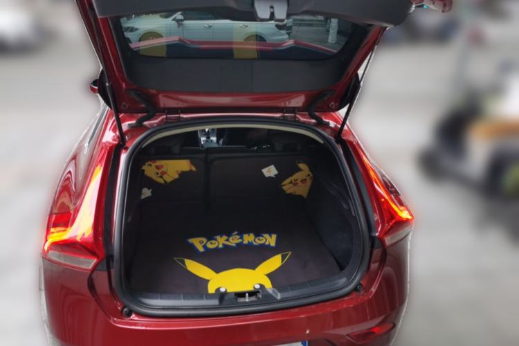 Used Volvo V40 2017 T3 Zhiya Edition Trunk