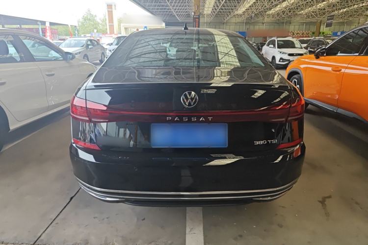 Used Volkswagen Passat 2025 Premium Version 380TSI Dragon Edition