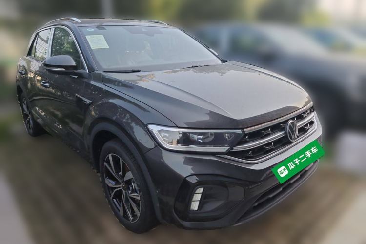 Used Volkswagen T-ROC 2025 Facelifted 300TSI DSG Two-Wheel-Drive Starlight Edition