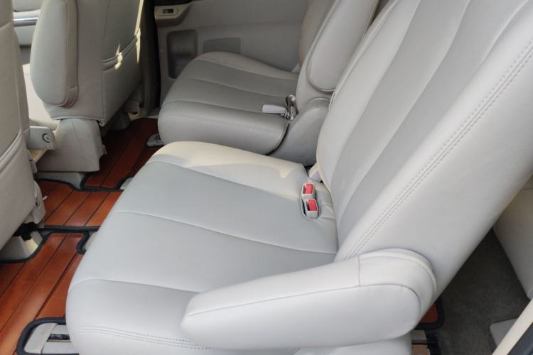 Used Mazda 8 2011 2.3L Deluxe Edition Left Rear Seat