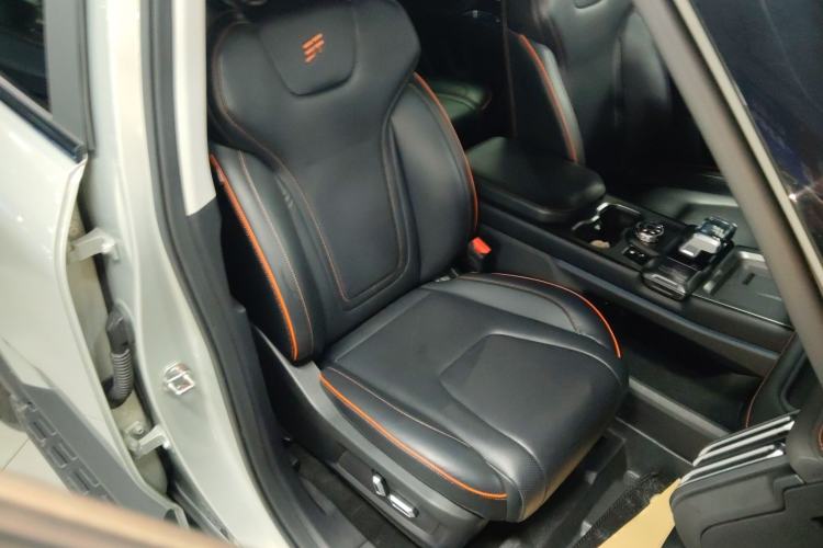 Used JETOUR Shanhai T1 2025 150 km Heading South
