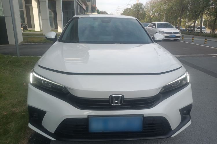 Used Honda Civic 2023 240TURBO CVT Dynamic Edition
