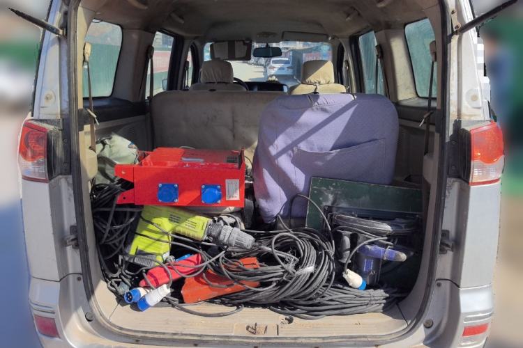 Used Dongfeng Shuaike 2013 1.5L Manual Comfort 7-Seater China V Standard
