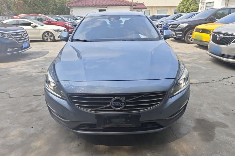 Used Volvo S60 2018 S60L T4 Zhiyuan Edition
