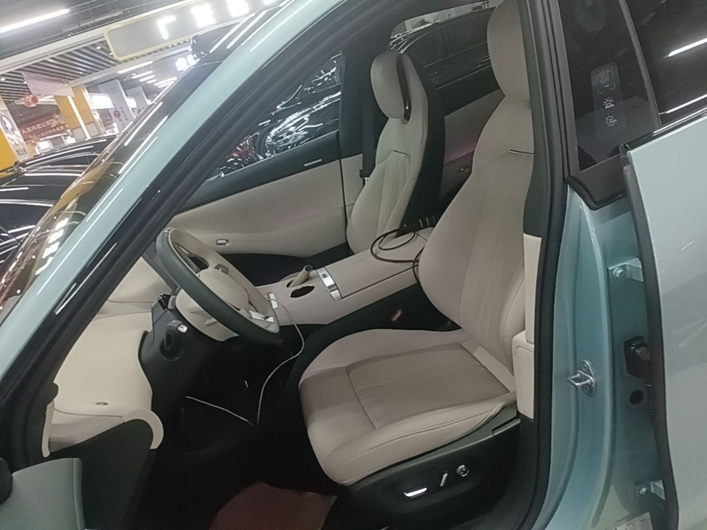Xiaomi Auto YU7 2025 Ultra-Long Range Rear-Wheel Drive Version — снимка 17