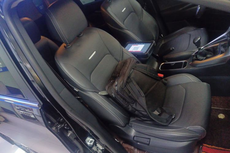 Used SAIC MAXUS G50 2023 1.5T Manual Comfort B Trim
