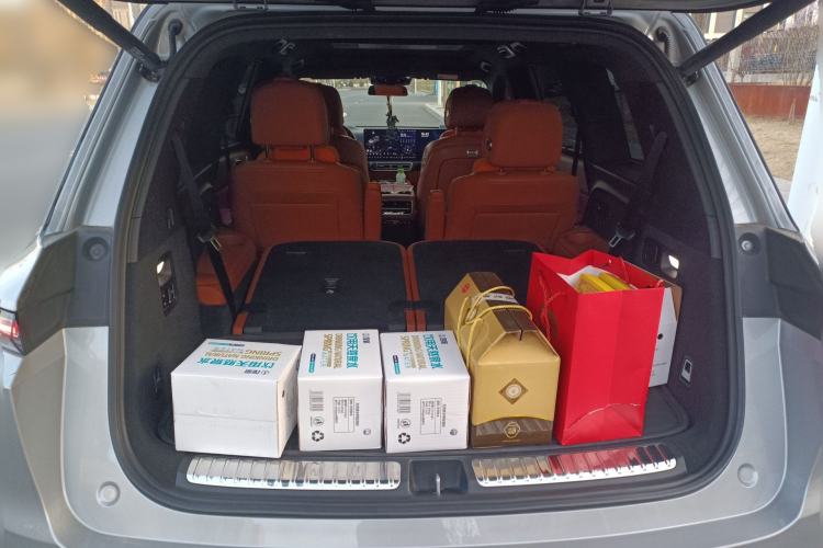 Used Li Auto L9 2022 Max model
