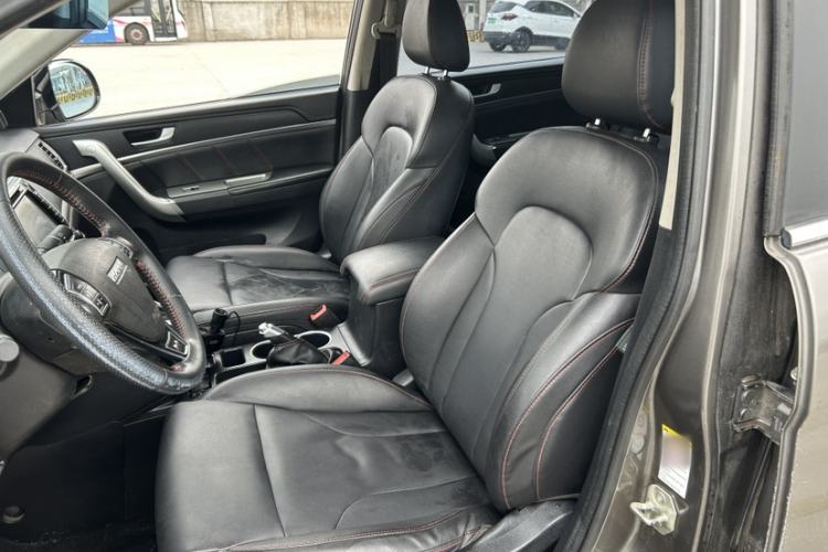 Used Haval H6 2015 Sport Edition 1.5T Automatic Two-Wheel Drive Luxury Model