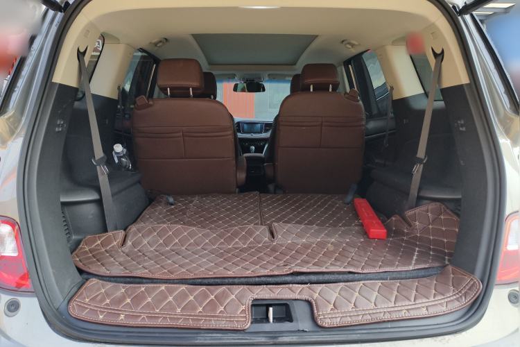 Used Buick GL6 2019 18T 6-Seater Connected Luxury Version China VI Standard
