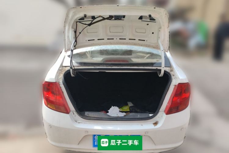 Used Chevrolet Sail 2011 Sedan 1.4L AMT Happiness Edition