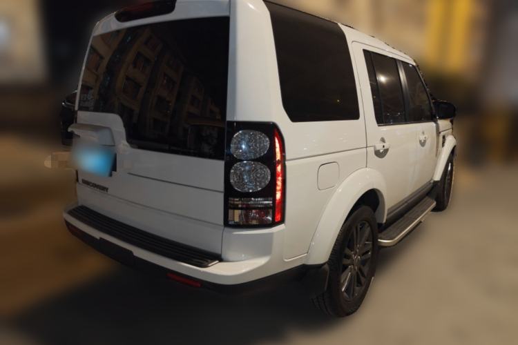 Used Land Rover Discovery 2016 3.0 SC Obsidian Black Heritage Edition HSE