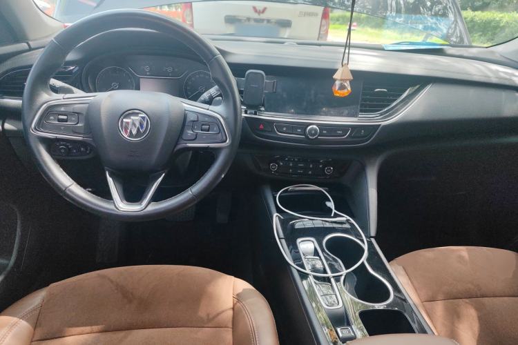 Used Buick Regal 2022 652T Smart Enjoyment Version Center Console