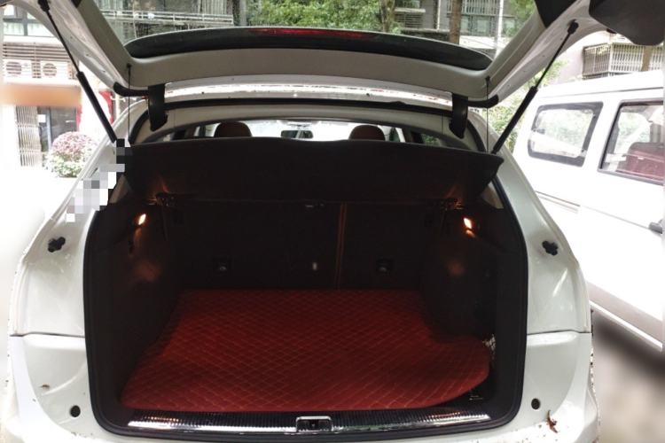 Used Audi Q5 2016 40 TFSI Trendy Edition Trunk