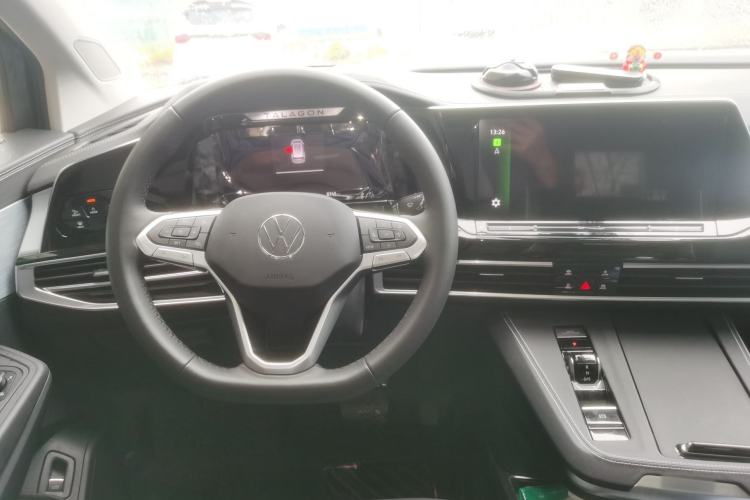 Used Volkswagen Talagon 2025 380TSI All-Wheel-Drive Luxury Jiajing Pro – Shared Edition 6 Seats Steering Wheel