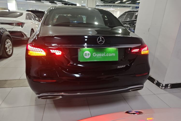 Used Mercedes-Benz E-Class New Energy 2022 Second Facelift E 350 e L Plug-in Hybrid Sedan Rear