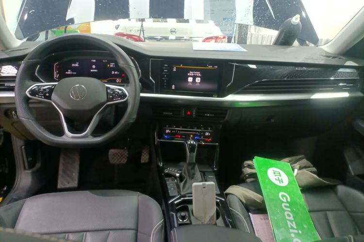 Used Volkswagen Passat 2024 380TSI Elite Edition Center Console